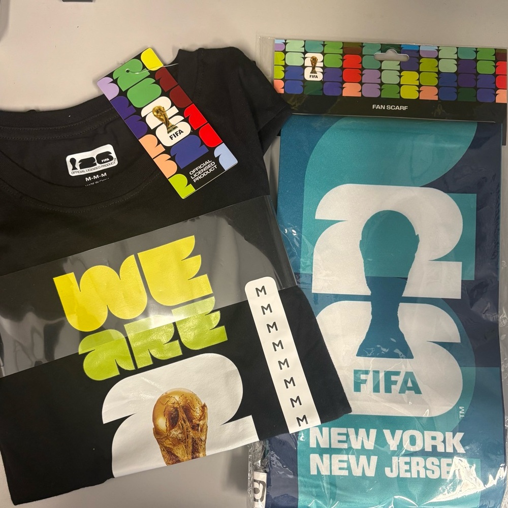 FIFA Men's Black 'We Are 26' Graphic Short-Sleeve Tee & Scarf NY/NJ BOTH ITEMS
